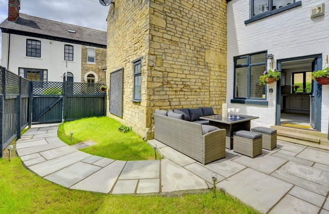 Kist Accommodates - George's Place