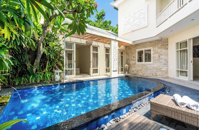 KL3004 - 3 Bedroom Deluxe Villa in Central Kuta
