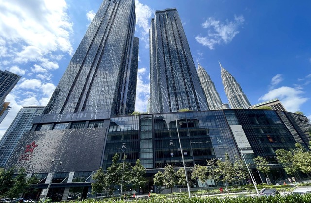 KLCC View @ Star Residence KLCC Free Netflix 1BR 3PAX