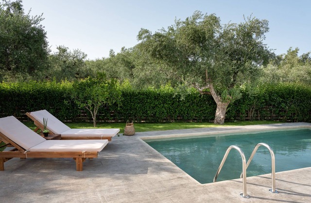 Klelia - 2 Bedroom villa with Private Pool and Garden view