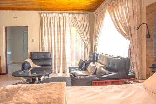 Kololo at 399 Guesthouse & Conference