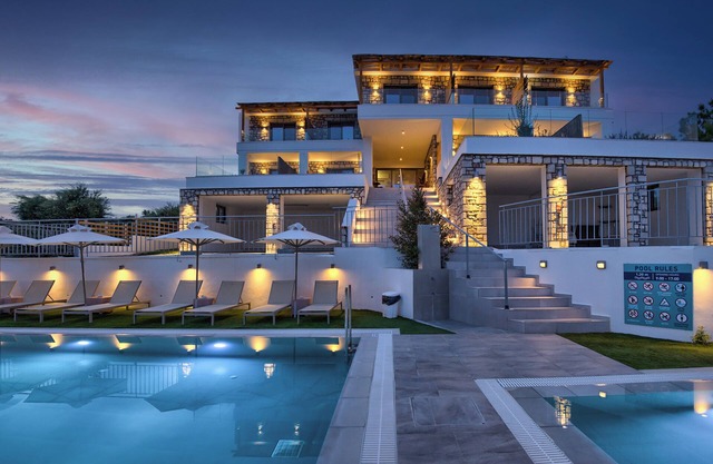 Kouros Stone Suites