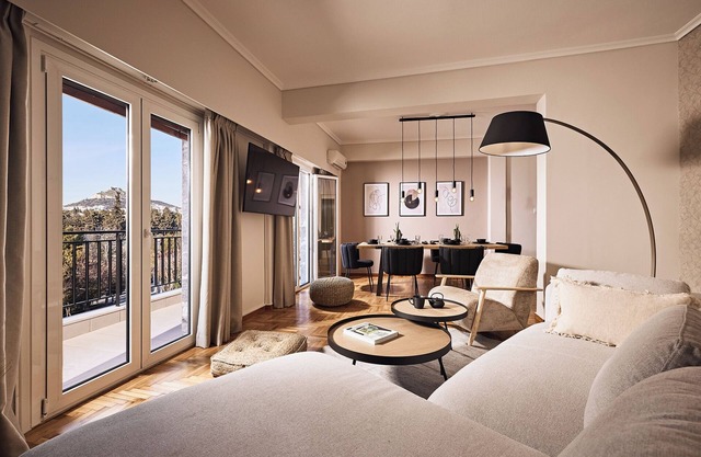 Kova Residence Acropolis
