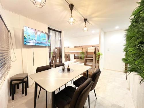 Kuromon Central Self Inn 301 KI31