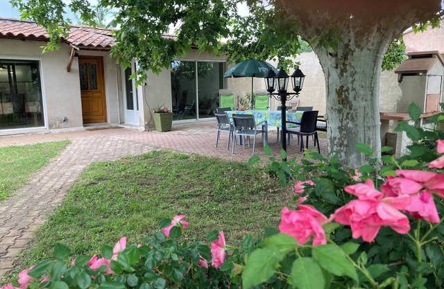 La Campagne, 96 M² house on 1000 m² land with private pool, air conditioning