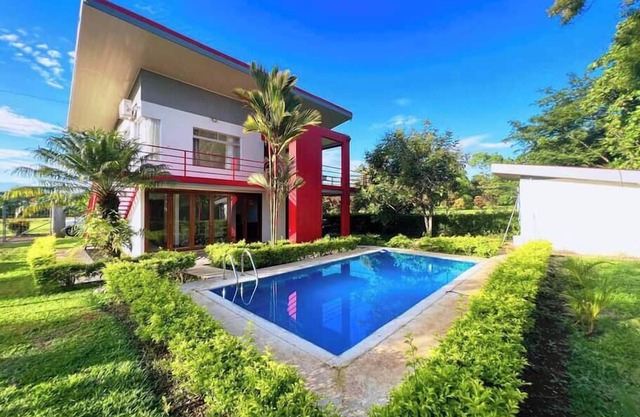 La Casa Pina Pacifica near La Fortuna