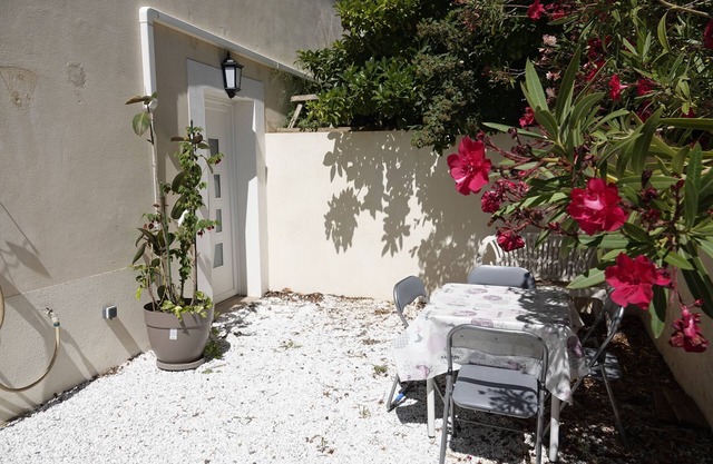 La Cigale- Air-conditioned - Close to the sea - Quiet
