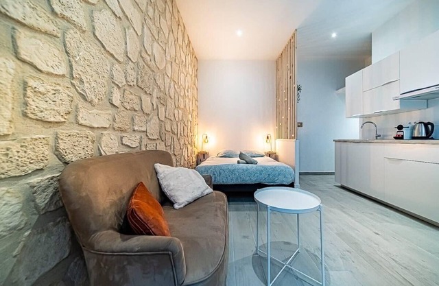 La Maison Charpennes- studio Pampa 2 pers