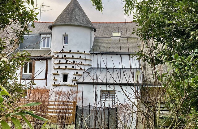 LA MAISON D'ALPHONSE, 4* Charming, historic center