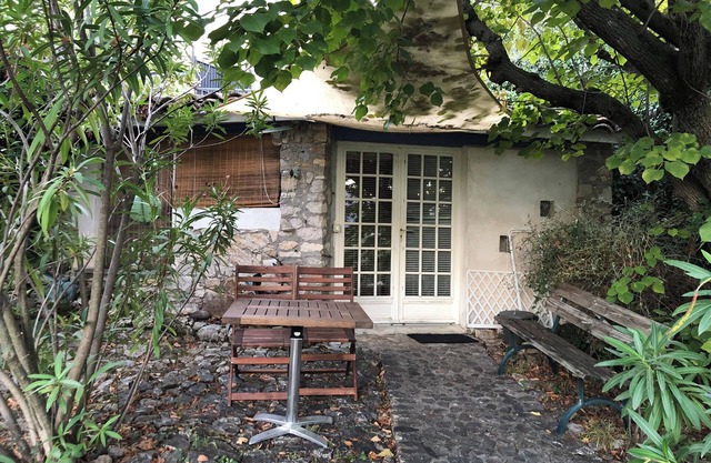 LA MAISONNETTE - Quiet room in a natural setting