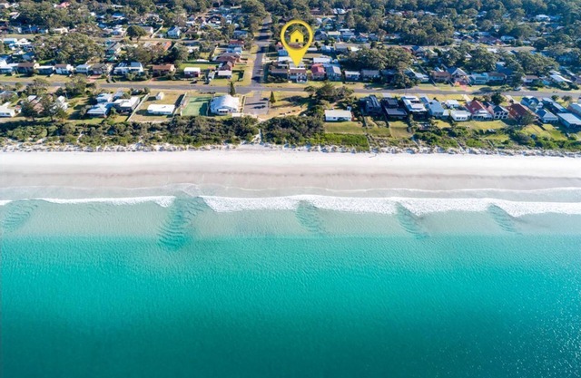 La Mer at Callala Beach - Views to The Sea