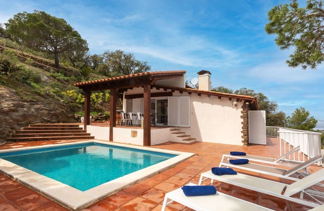 La Mora II by Interhome