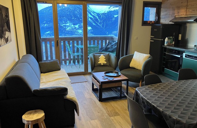 🎄La Plagne Montalbert - lovely 3-room apartment for 6 people