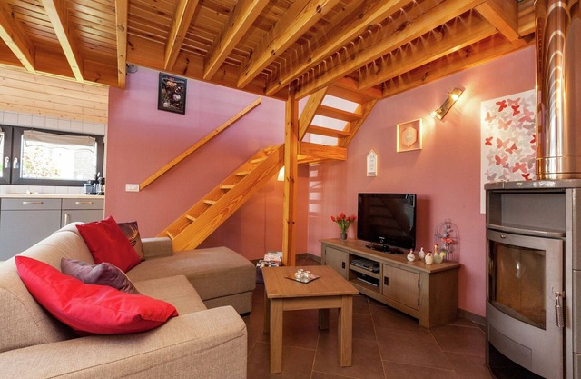 La Roche Cozy Forest Escape