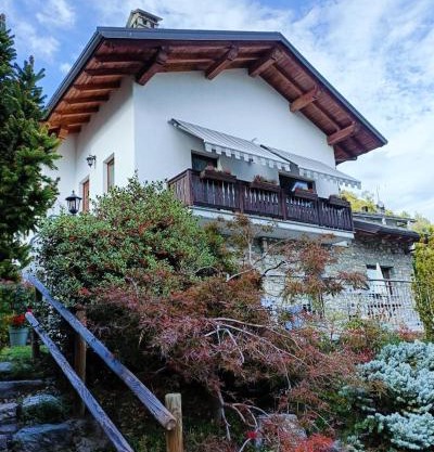 La Sarrolein CIR 0009