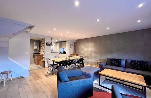 Lachat 15: nice 5 bedrooms apartment, at 300m from ski slopes Meribel Centre