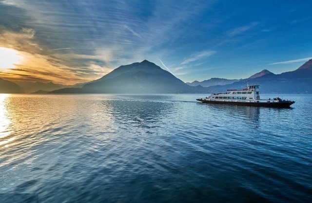 LAKE COMO HISTORIC LUXURY VILLA- 1200M2 OF PURE SPLEDOUR