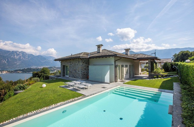 Lake Como, Villa La Grande Bellezza, pool and amazing view