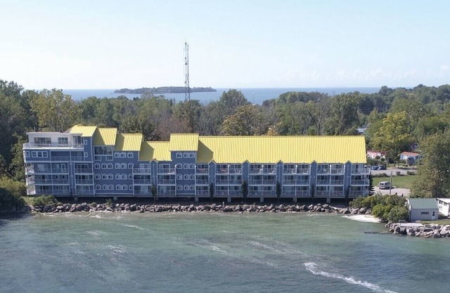 Lake Erie Island Condo
