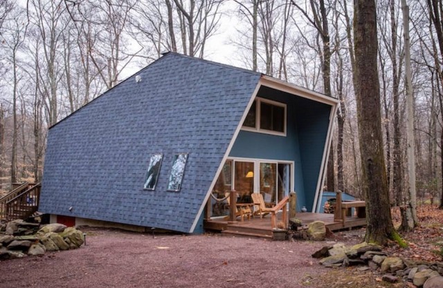 Lake Naomi A-Frame Cabin, Pet Friendly,