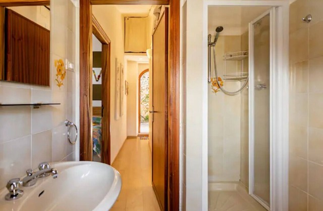 LAKE VIEW HOUSE 4-6 SEATS LAKE HOLIDAY IT