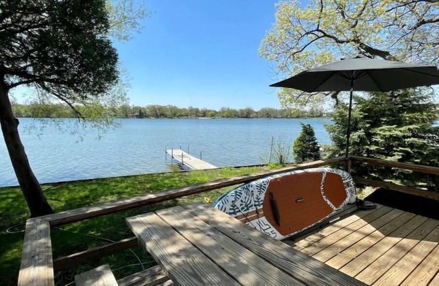 Lakefront Home on Gages Lake
