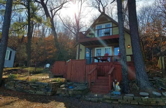 LakeFront Living! Minutes from Tulsa!