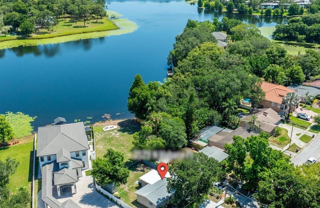 Lakefront Oasis | 15% Off Week Stays | Dog Friendly | Tampa Bay
