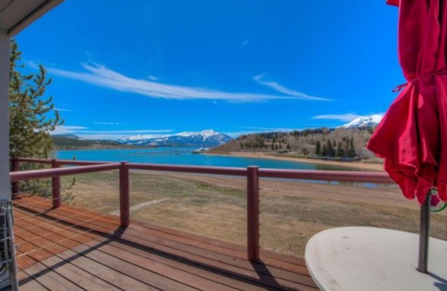 Lakefront Property in Dillon, Close to Slopes and Marina