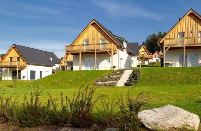 Lakeside Village 8 (+ sauna) by Interhome