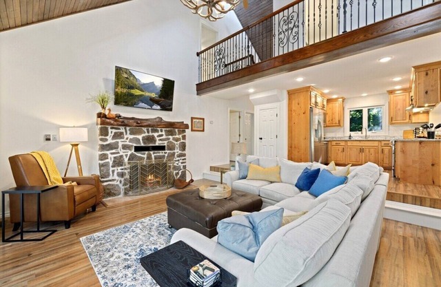 Lakewood Retreat-On Beaver Lake-Outdoor Living