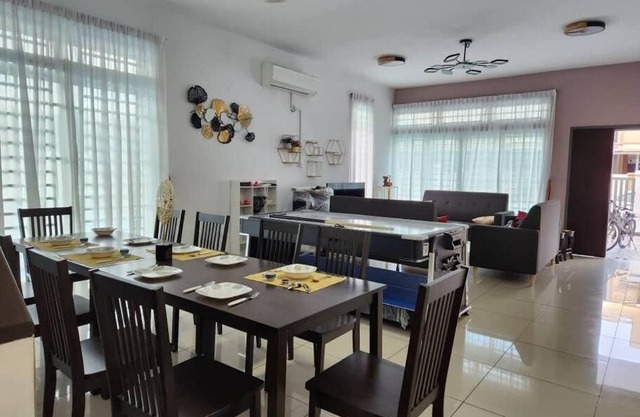Landed house and Airbnb