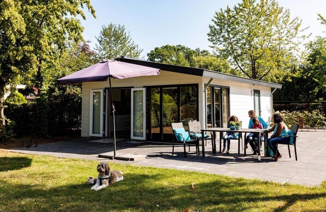 ✓ Landhuis at Résidence Lichtenvoorde ✓ Holiday home for 5 persons ✓ Located in Lichtenvoorde (Gelderland) ✓ Holiday park in the Achterhoek ✓ Book directly through the park