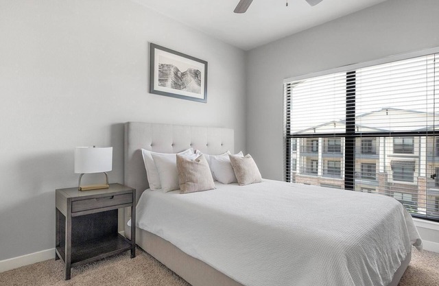Landing | Amazing 2BD, Courtyard, Clubhouse