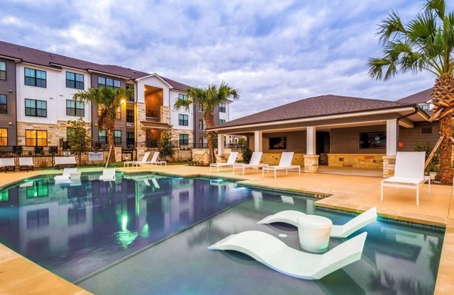 Landing Apartments Pflugerville