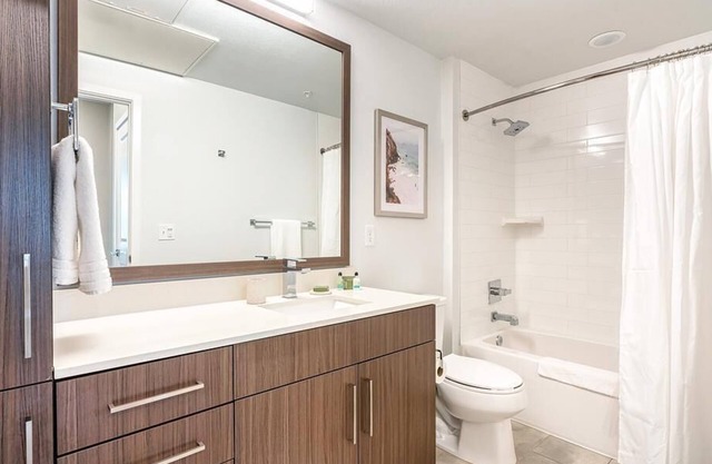 Landing at Elevate at Pena Station - 2 Bedrooms in Denver International Airport