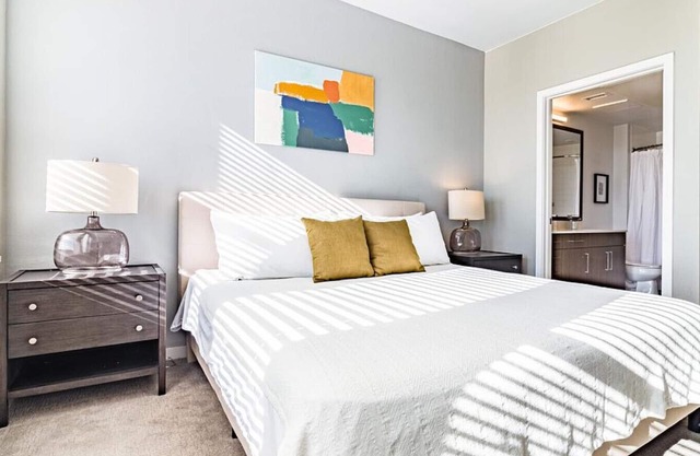 Landing at Elevate at Pena Station - 2 Bedrooms in Denver International Airport