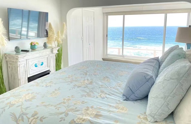 LANDMARK LUXURY OCEANFRONT HM