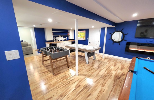 Large and Luxurious Cape Cod Escape at Rocky Hill