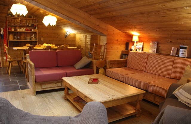 Large family chalet on the slopes