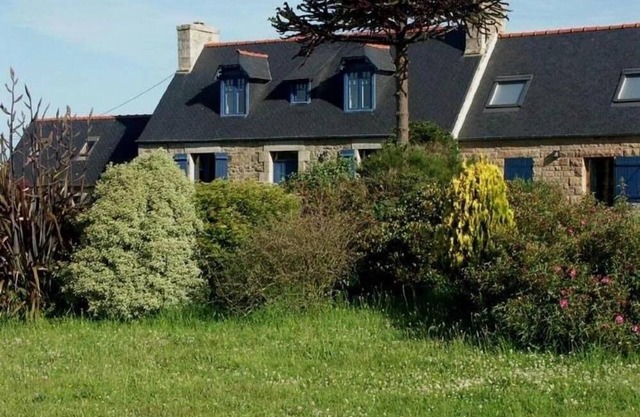 Large family home in Trégastel (Côtes-d'Armor), south-facing, for 12 people