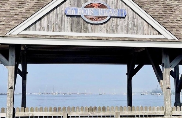 Large historic home in the middle of Stonington Borough walk to everything