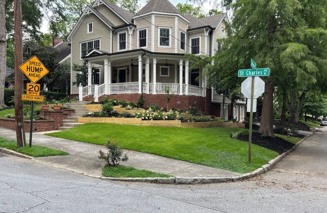 Large Midtown basement apt + walk 2 Beltline/PCM/Piedmont Park