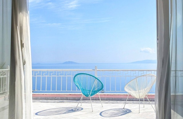 Large modern 4 bed/bath villa overlooking sea & fishing village (sleep 10)