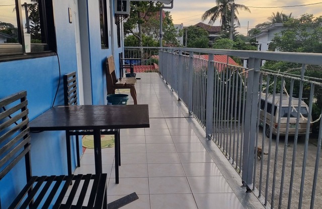 Laurien's Apartelle
