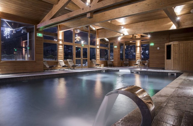 LCZ - Charmant T4 spa et piscine, 4*