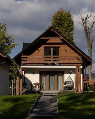 Leśne Chatki - Apartamenty Świerk i Sosna