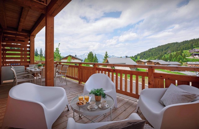 Le 1467 - Comfortable ski-in ski-out property up to 8 guests - OVO Network