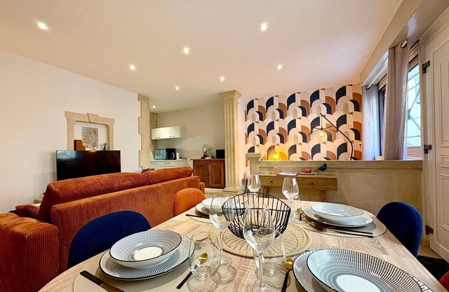 Le Bijou de Nîmes, Charming T2 city center, 4 ppl