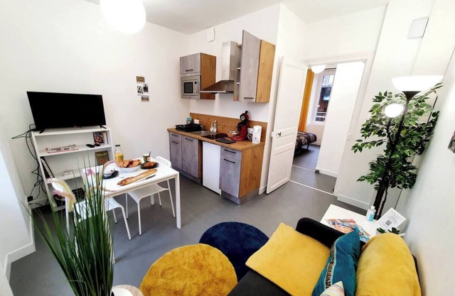 Le Binic - near the train station and city center